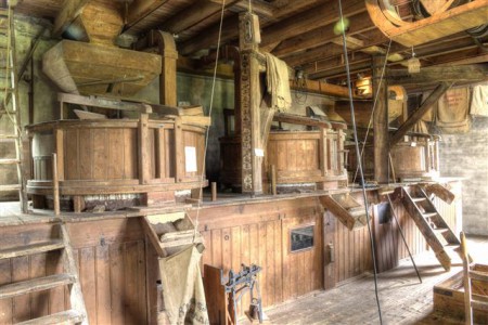 Drie maalstoelen